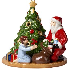 Villeroy-Boch-Christmas-Toys-Figura-Santa-Con-Niña-Y-Arbol-15-X-14-X-4-Cm